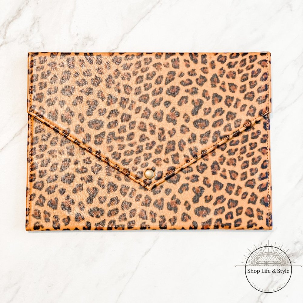Ipad Cover in Leopard Print